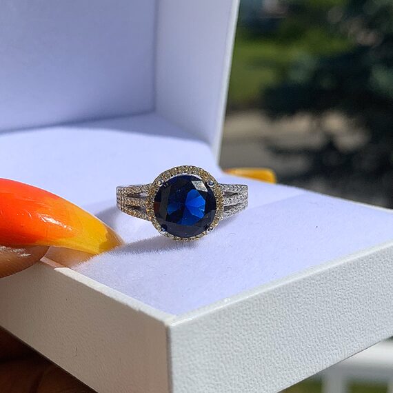 Fire Sapphire Engagement Ring - Velvet Sparkles