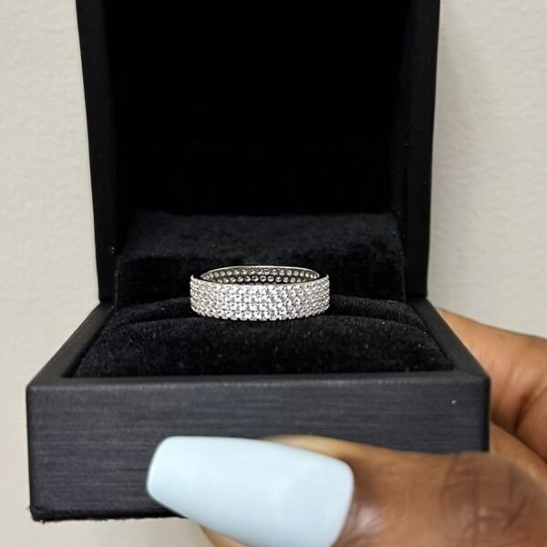 Chinny Eternity Wedding Band - Image 5