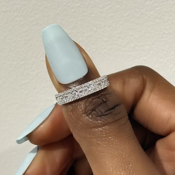Gabriella 5mm Wedding Band - Image 4